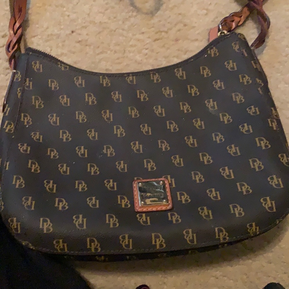 Shoulder bag